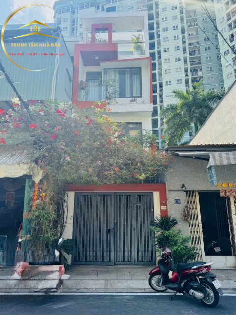 Bán nhà Mặt tiền Thông 87 Tô Hiệu, khu Vip Tân Phú.