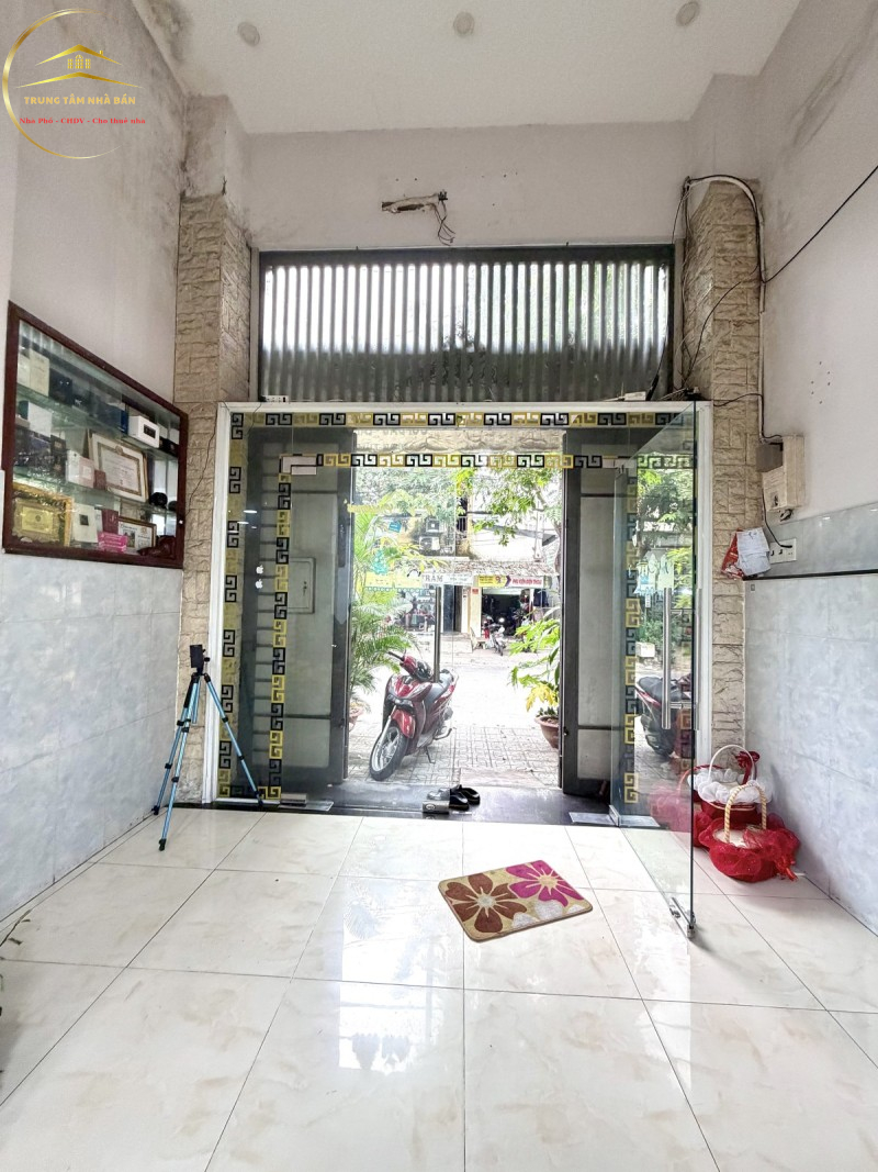 letrongtan,tanphu (1)