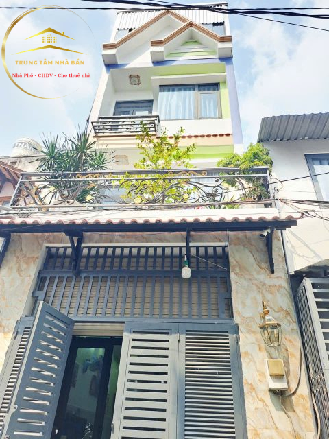 Bán nhà đẹp 4 tầng 56m2 ( 4x14 ) nhà đẹp ở ngay chỉ nhỉnh 5 tỷ. Bình Tân
