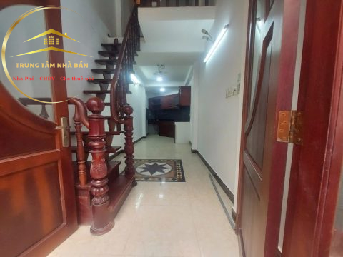 HXH Giá rẻ nhất CMT8 - 1036 CMT8 nhà 4 tầng, Trung tâm Tân Bình Giáp Q10 - Quận 3 giá mềm